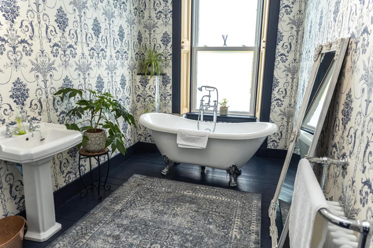 Stunning Period Property In The Heart Of The City Aberdeen Eksteriør billede